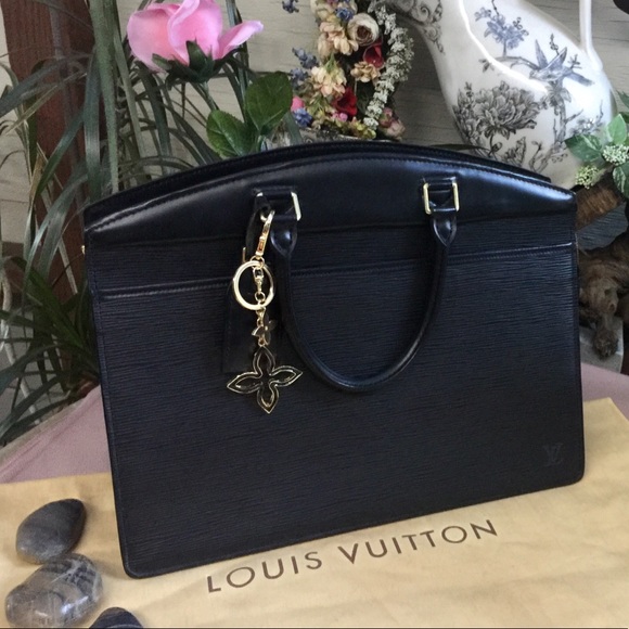 Louis Vuitton Handbags - 🌺SOLD🌺 Louis Vuitton Black Epi Riviera